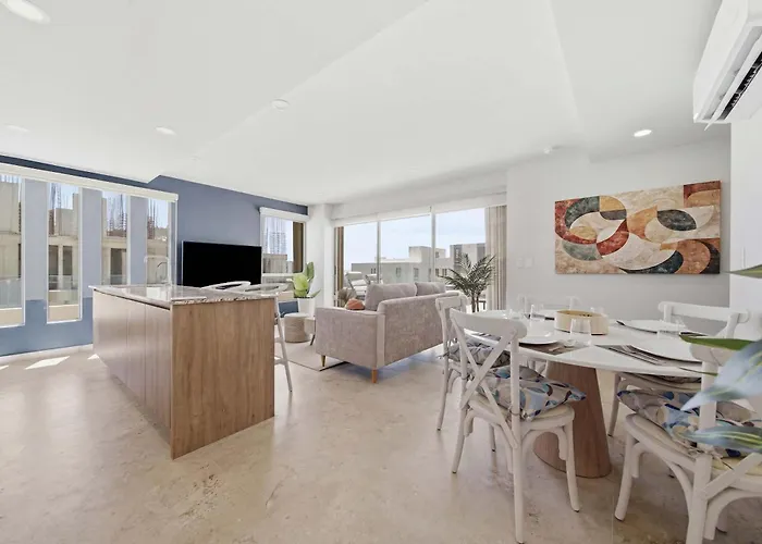 Brand New Pet-friendly - Private Pool Сasa de vacaciones